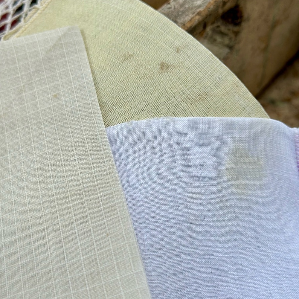 3 Vintage Embroidered Handkerchiefs - Picture 4 of 6